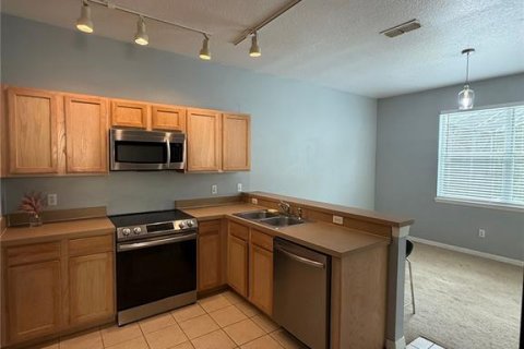 House in Davenport, Florida 4 bedrooms, 164.25 sq.m. № 2433140 - photo 14