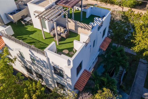 Copropriété à vendre à Coral Gables, Floride: 2 chambres, 171.68 m2 № 2339923 - photo 27