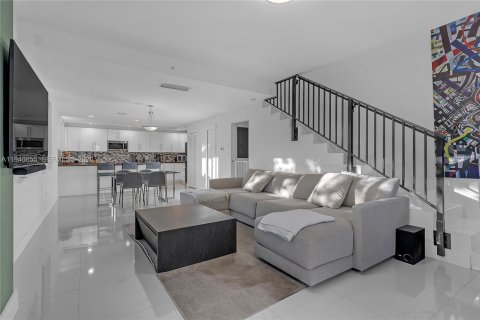Copropriété à vendre à Coral Gables, Floride: 2 chambres, 171.68 m2 № 2339923 - photo 4