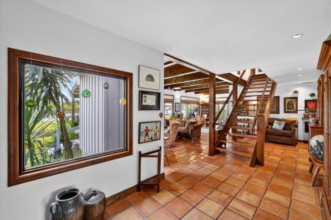House in Flagler Beach, Florida 2 bedrooms, 175.03 sq.m. № 1917781 - photo 10