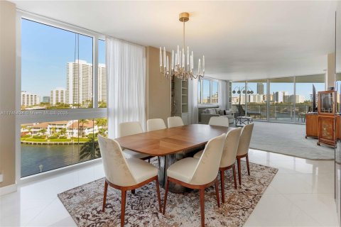 Купить кондоминиум в Авентура, Флорида 2 спальни, 208.1м2, № 1961114 - фото 7