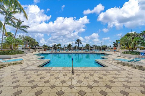 Купить кондоминиум в Авентура, Флорида 2 спальни, 208.1м2, № 1961114 - фото 29