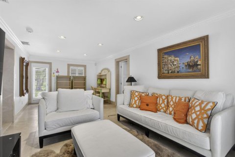 Villa ou maison à vendre à Loxahatchee Groves, Floride: 6 chambres, 510.59 m2 № 2077688 - photo 15