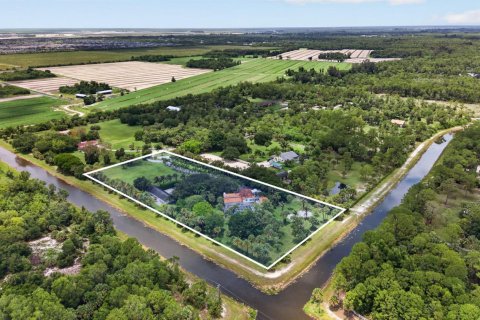 Villa ou maison à vendre à Loxahatchee Groves, Floride: 6 chambres, 510.59 m2 № 2077688 - photo 30