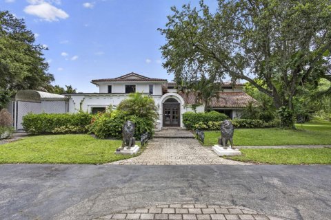 Villa ou maison à vendre à Loxahatchee Groves, Floride: 6 chambres, 510.59 m2 № 2077688 - photo 2