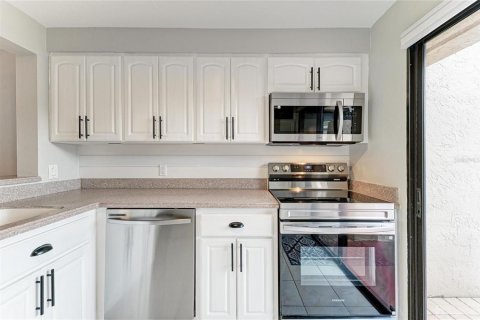 Condo in Sarasota, Florida, 3 bedrooms № 2096277 - photo 22