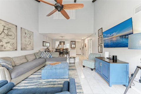 Condo in Sarasota, Florida, 3 bedrooms № 2096277 - photo 15