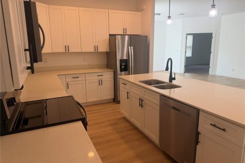 Villa ou maison à vendre à Port Charlotte, Floride: 3 chambres, 164.72 m2 № 2112131 - photo 8
