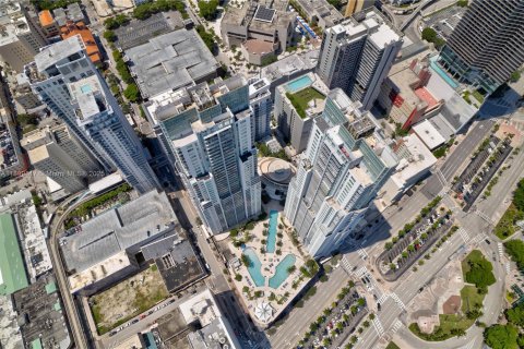 Copropriété à vendre à Miami, Floride: 2 chambres, 98.29 m2 № 1953678 - photo 15