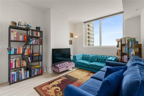 Copropriété à vendre à Miami, Floride: 2 chambres, 98.29 m2 № 1953678 - photo 19