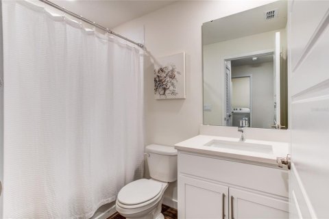 Townhouse in Longwood, Florida 3 bedrooms, 138.24 sq.m. № 2221848 - photo 20