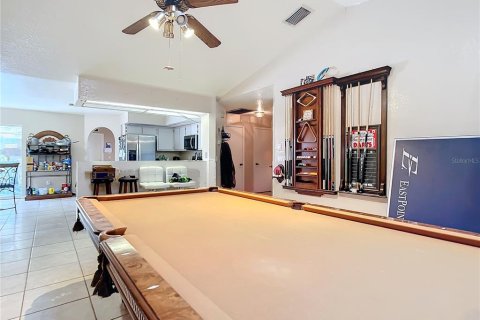 House in Englewood, Florida 5 bedrooms, 309.64 sq.m. № 1559798 - photo 18
