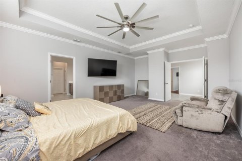 House in Apopka, Florida 5 bedrooms, 356.65 sq.m. № 1899102 - photo 13