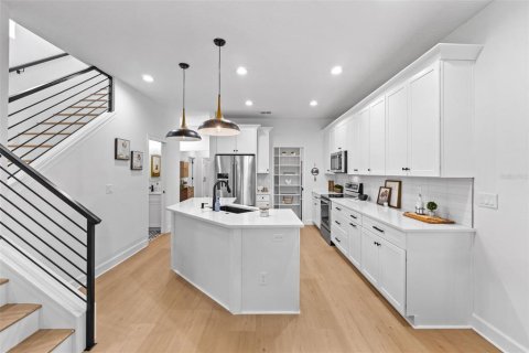 Villa ou maison à vendre à Eustis, Floride: 4 chambres, 190.91 m2 № 1873147 - photo 4