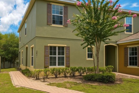 Townhouse in Kissimmee, Florida 3 bedrooms, 148.46 sq.m. № 1841825 - photo 1