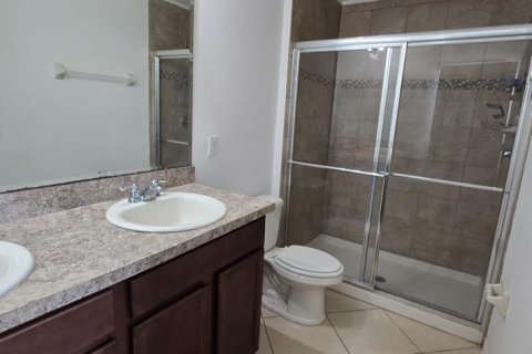 Townhouse in Kissimmee, Florida 3 bedrooms, 148.46 sq.m. № 1841825 - photo 12