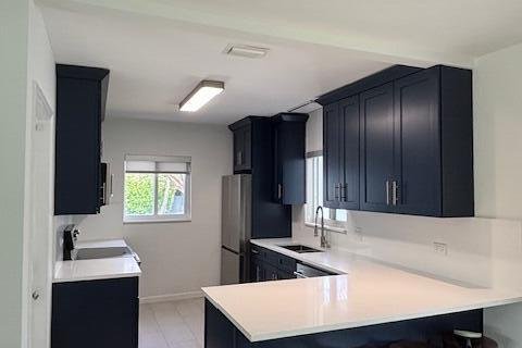 House in Hollywood, Florida 2 bedrooms, 122.07 sq.m. № 2245630 - photo 8