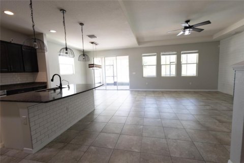 Villa ou maison à vendre à Wimauma, Floride: 6 chambres, 300.54 m2 № 2225886 - photo 10
