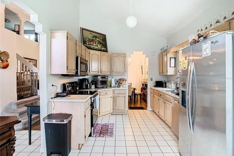 House in Orlando, Florida 3 bedrooms, 183.48 sq.m. № 1516166 - photo 6