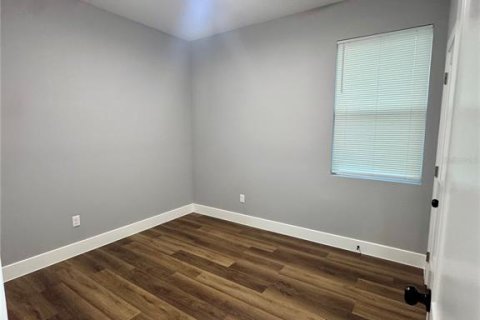Appartement à louer à Wimauma, Floride: 4 chambres, 185.8 m2 № 2438052 - photo 13