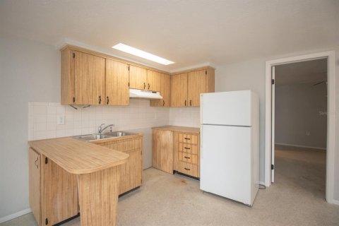 Immobilier commercial à vendre à New Port Richey, Floride: 3 chambres, 138.24 m2 № 2091615 - photo 16