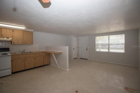 Immobilier commercial à vendre à New Port Richey, Floride: 3 chambres, 138.24 m2 № 2091615 - photo 4