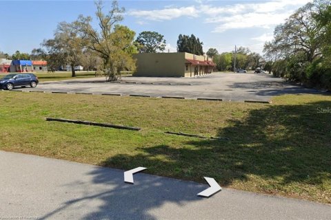 Immobilier commercial à vendre à Okeechobee, Floride № 2125259 - photo 2