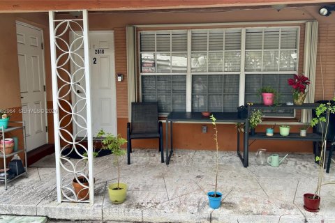 Casa en Wilton Manors, Florida 2 dormitorios, 92.9 m2 № 2078491