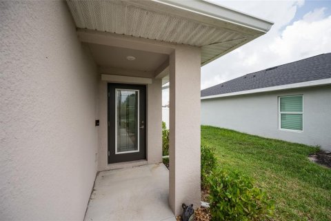 House in Rotonda, Florida 4 bedrooms, 167.32 sq.m. № 2157468 - photo 2