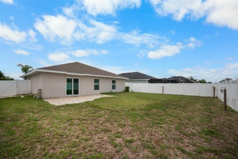 House in Rotonda, Florida 4 bedrooms, 167.32 sq.m. № 2157468 - photo 27