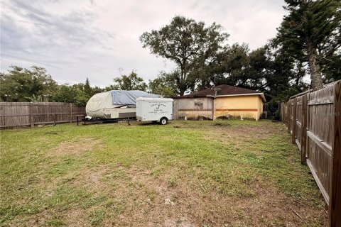 Villa ou maison à vendre à Tampa, Floride: 3 chambres, 143.63 m2 № 2401010 - photo 17
