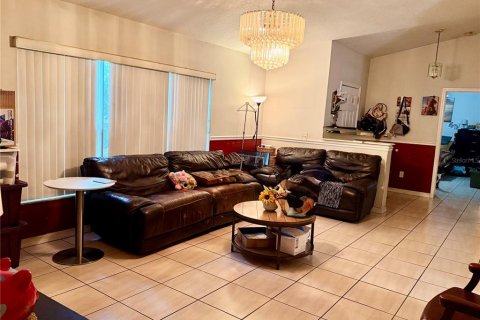 Villa ou maison à vendre à Tampa, Floride: 3 chambres, 143.63 m2 № 2401010 - photo 3