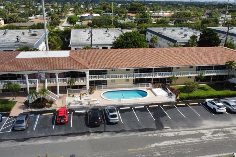 Condo in Fort Lauderdale, Florida, 2 bedrooms  № 2300688 - photo 3