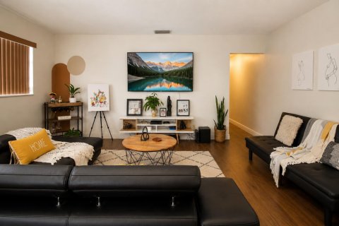 Condo in Fort Lauderdale, Florida, 2 bedrooms  № 2300688 - photo 5