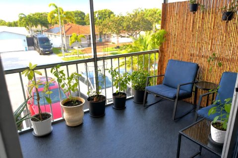 Condo in Fort Lauderdale, Florida, 2 bedrooms  № 2300688 - photo 16
