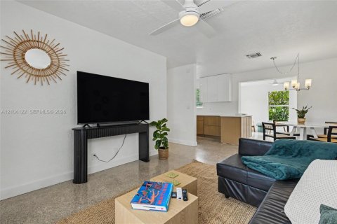 Villa ou maison à vendre à Fort Lauderdale, Floride: 3 chambres, 125.05 m2 № 2411269 - photo 7