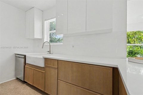 Villa ou maison à vendre à Fort Lauderdale, Floride: 3 chambres, 125.05 m2 № 2411269 - photo 15