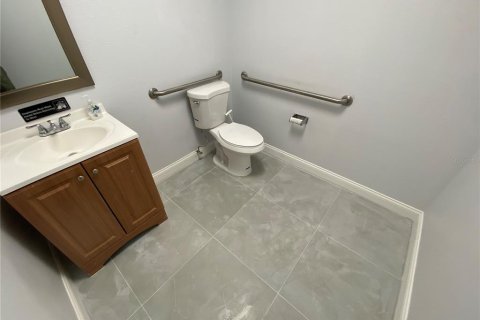 Commercial property in Kissimmee, Florida 18.58 sq.m. № 2232098 - photo 4