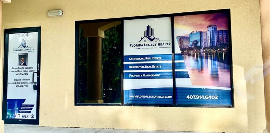 Commercial property in Kissimmee, Florida 18.58 sq.m. № 2232098