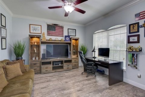 Villa ou maison à vendre à Mount Dora, Floride: 4 chambres, 322.56 m2 № 2148608 - photo 20