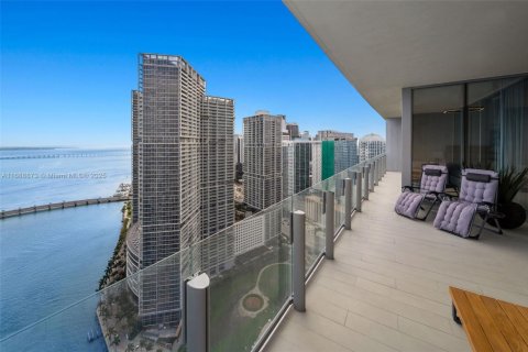 Снять в аренду кондоминиум в Майами, Флорида 3 спальни, 285.95м2, № 1437017 - фото 17