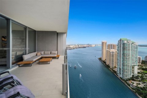 Снять в аренду кондоминиум в Майами, Флорида 3 спальни, 285.95м2, № 1437017 - фото 15