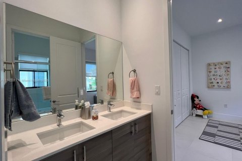 Villa ou maison à vendre à Ave Maria, Floride: 4 chambres, 269.04 m2 № 1937760 - photo 12