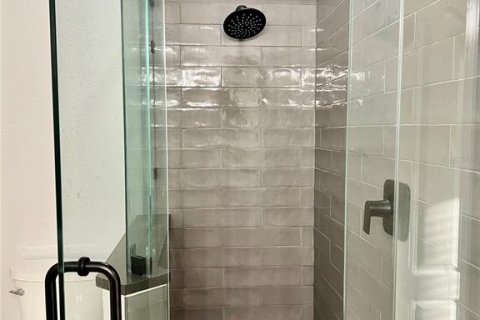 Снять в аренду кондоминиум в Брейдентон, Флорида 4 комнаты, 102.56м2, № 1824150 - фото 20