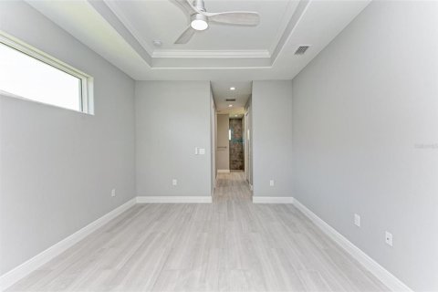 Casa en venta en Port Charlotte, Florida, 3 dormitorios, 154.68 m2 № 974934 - foto 12