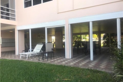 Copropriété à louer à Lauderdale-by-the-Sea, Floride: 1 chambre, 51.65 m2 № 2432142 - photo 12