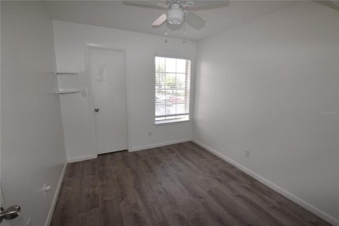 Condominio en alquiler en Orlando, Florida, 2 dormitorios, 75.25 m2 № 2226595 - foto 9
