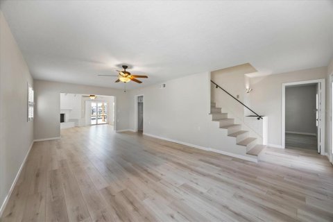 Casa en venta en Saint Petersburg, Florida, 4 dormitorios, 218.78 m2 № 2145118 - foto 10