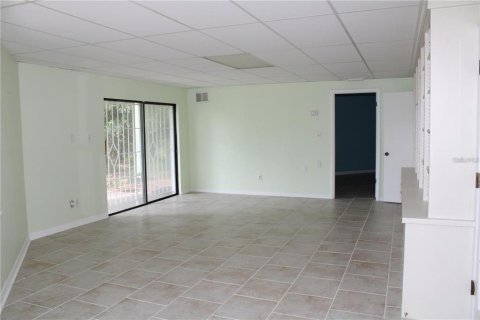 House in Seminole, Florida 3 bedrooms, 249.72 sq.m. № 1919726 - photo 4