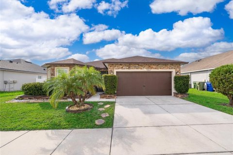 Villa ou maison à vendre à Winter Haven, Floride: 3 chambres, 162.3 m2 № 2388662 - photo 2